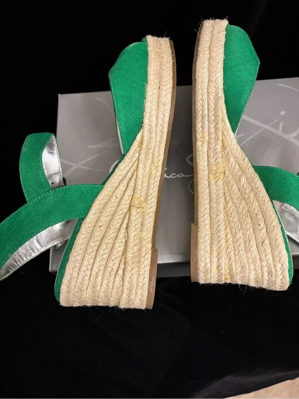 Jessica Simpson bright green
